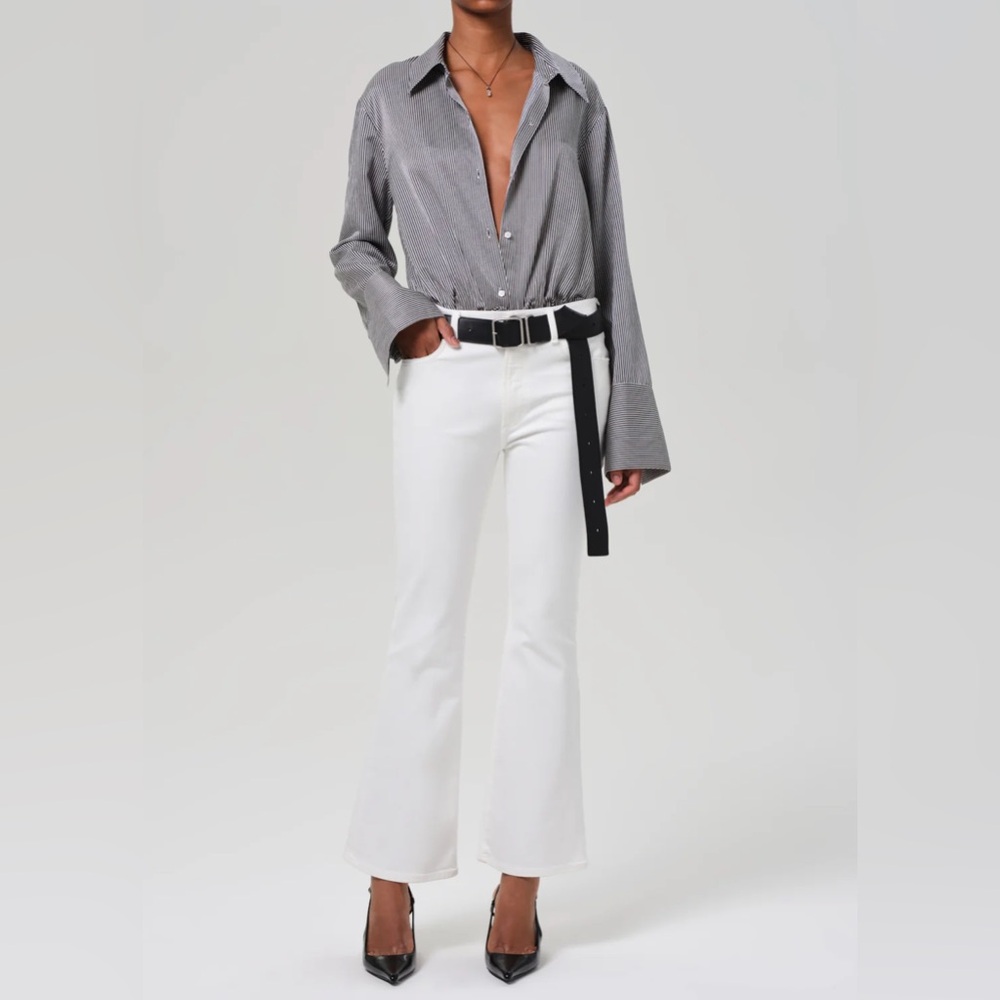 Citizens of Humanity COH Lilah High Rise Bootcut 32.5" Jeans In Soft White.